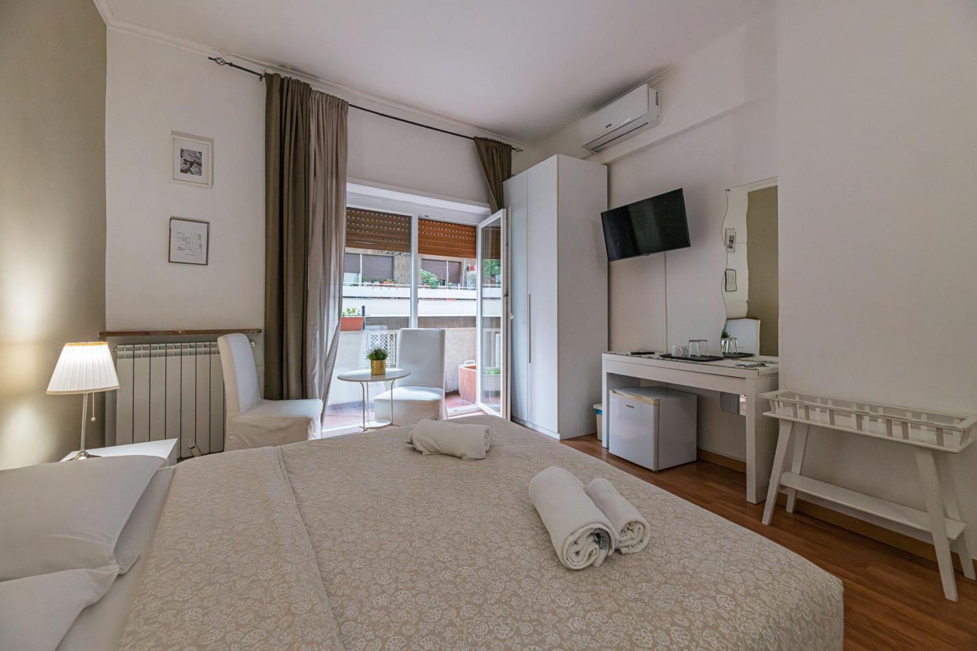 Roma San Pietro Apartment ภายนอก รูปภาพ